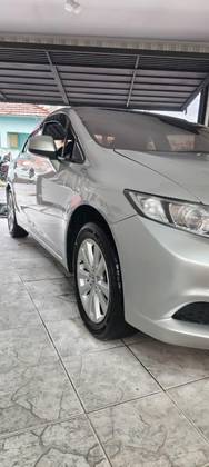 HONDA CIVIC 1.8 LXS 16V FLEX 4P MANUAL